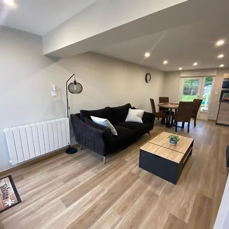 Holiday home De Julien Et Guylaine *